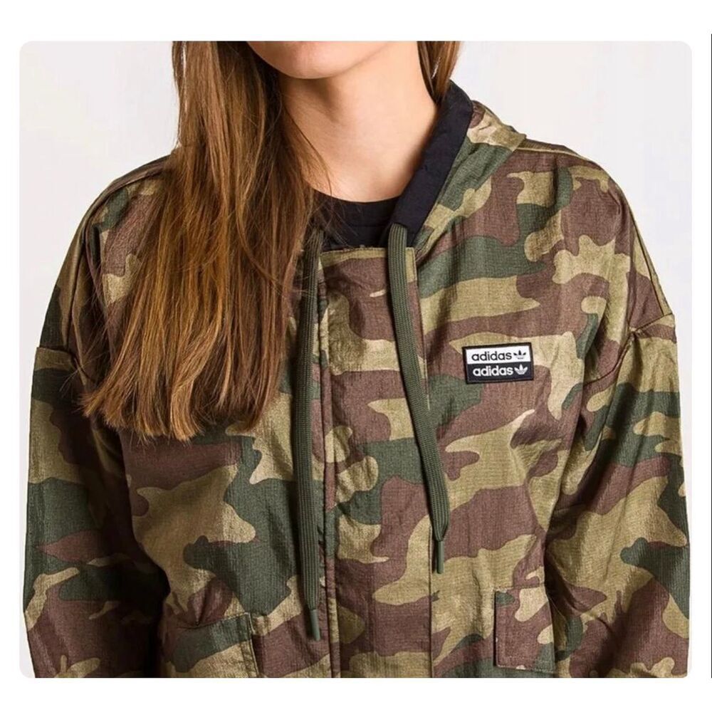 Adidas Camo Windbreaker - Picture 4 of 12